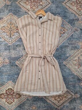 Aakaa Beige and White Striped Sleeveless Dress